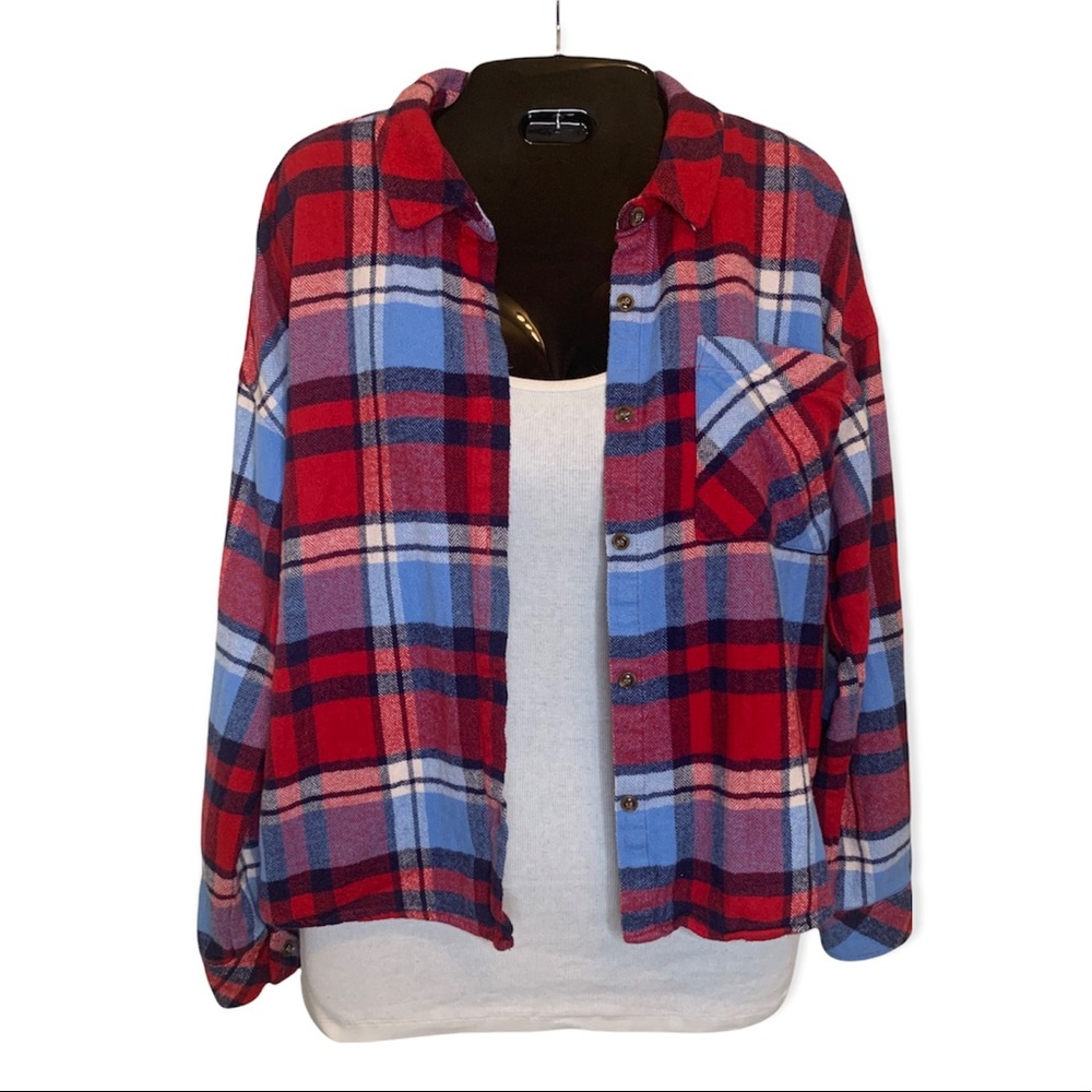 🛑SOLD🛑Pink Rose Red and Blue Flannel